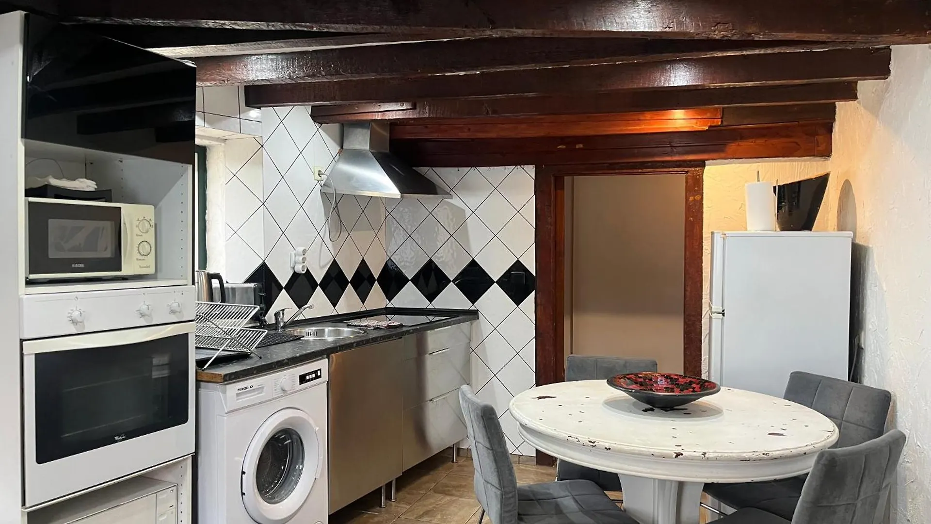 Very Charming Apartment Overlooking S Jorge Castel Lisbon 0*,  Portugal